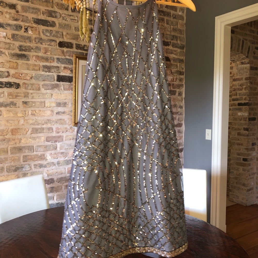 SAYLOR sequin/beaded grey/gold dress😍😍 MEDIUM